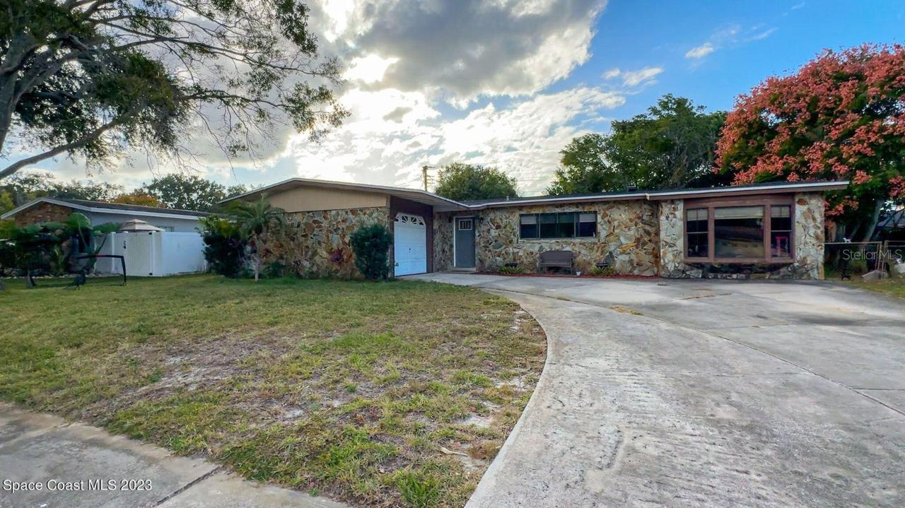 4090 Lejune Ave., Titusville, FL 32780