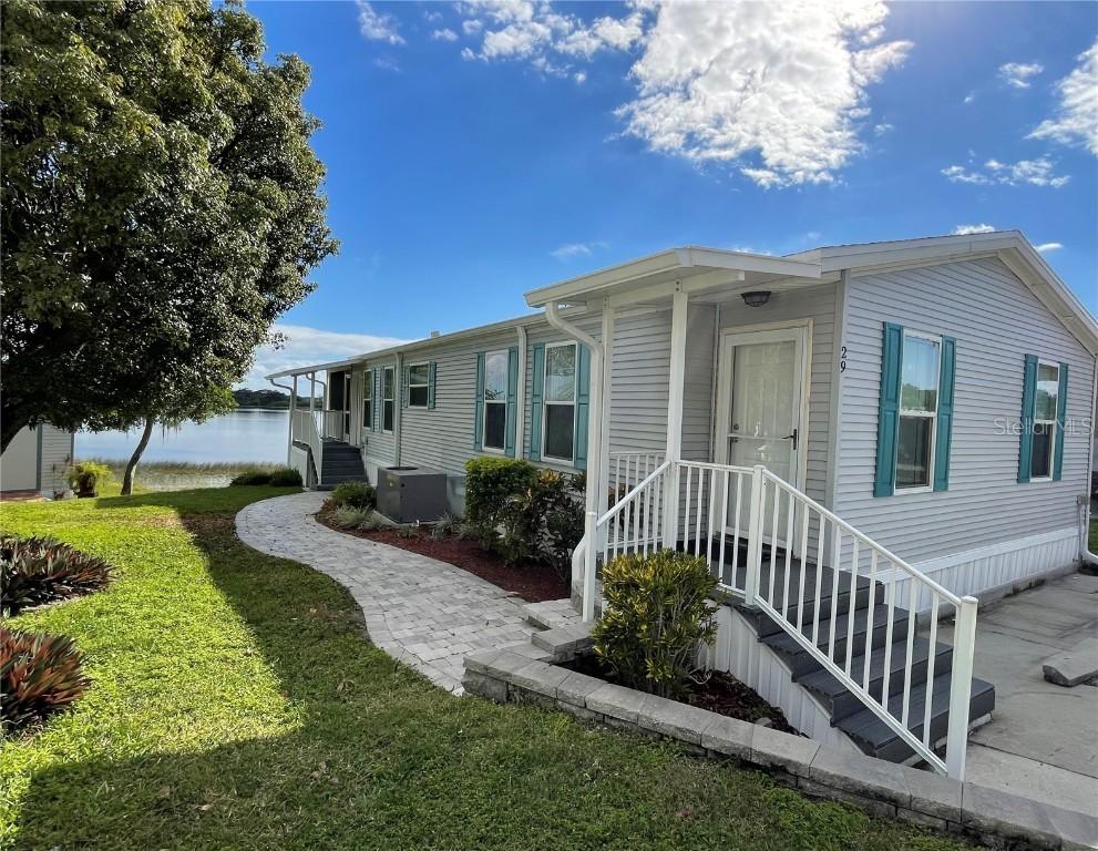 29 Ginger Quill Cir., Lake Wales, FL 33853