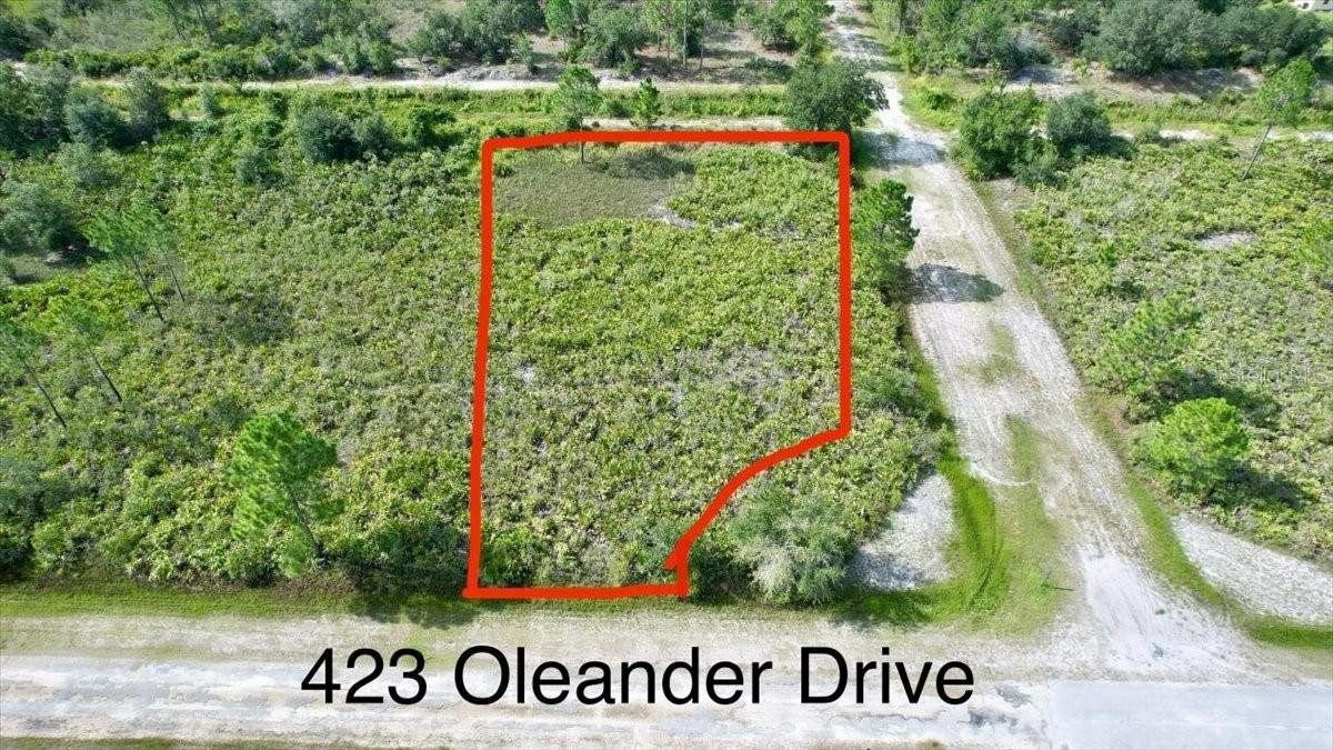 423 Oleander Dr., Indian Lake Estates, FL 33855