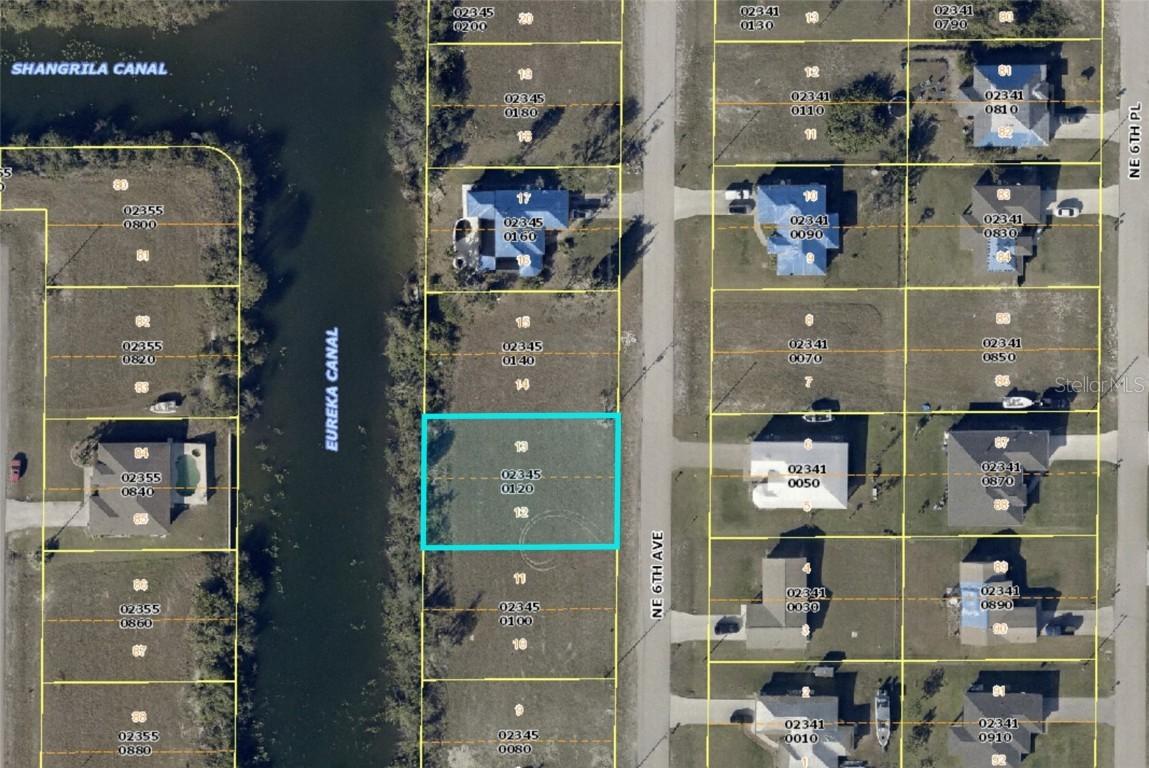 2424 NE 6th Ave., Cape Coral, FL 33909