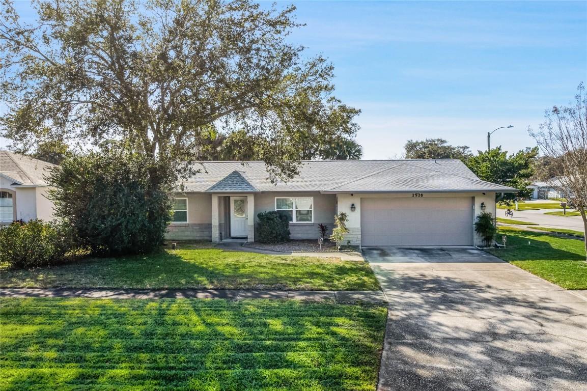 2928 Windle Ln., South Daytona, FL 32119