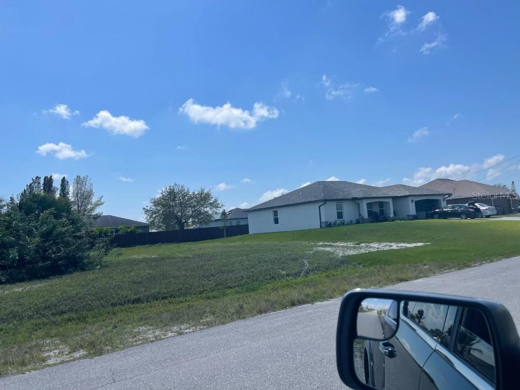 2828 NW 6th St., Cape Coral, FL 33993