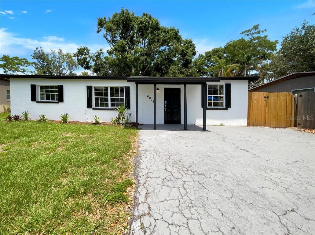 4011 Mesa Ave., Sarasota, FL 34233