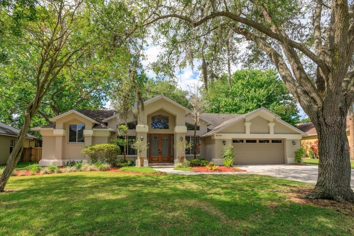8340 Amber Oak Dr., Orlando, FL 32817