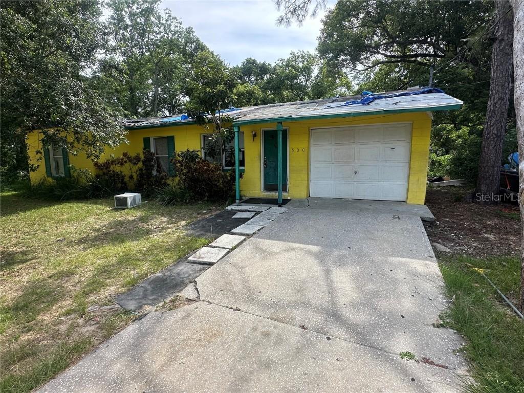 500 Glover St., Eustis, FL 32726