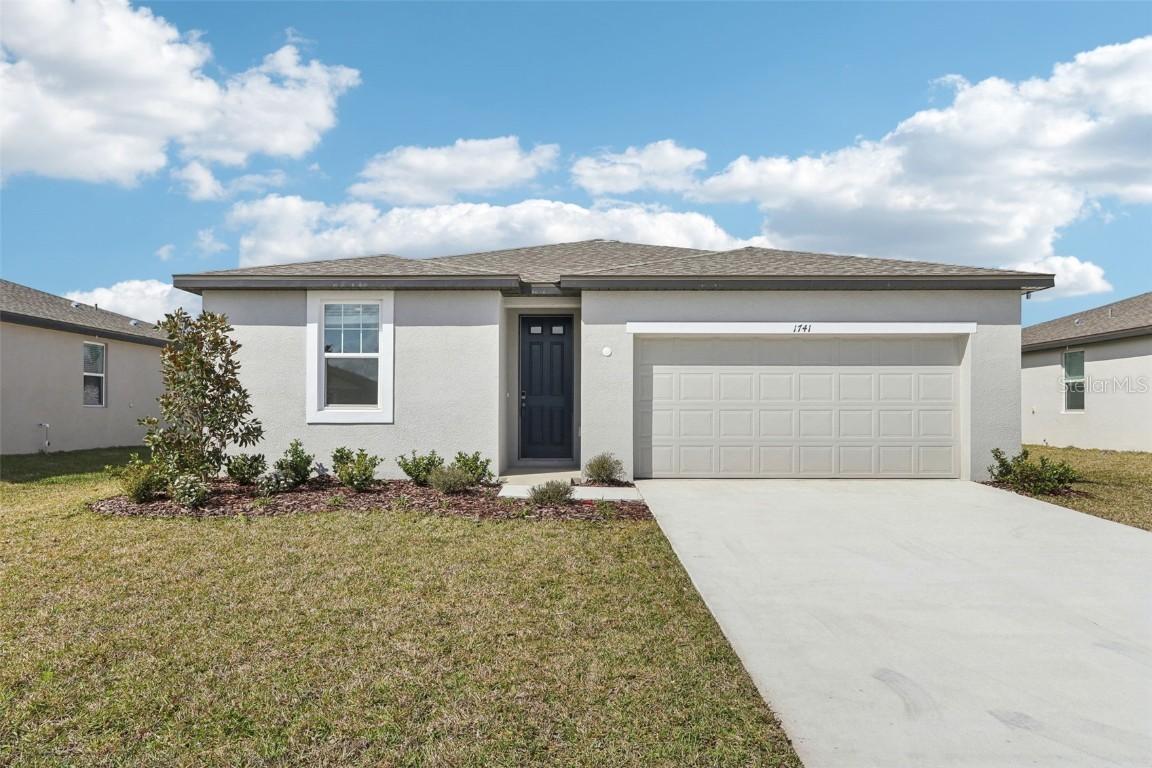 1741 Forest Run Ln., Auburndale, FL 33823