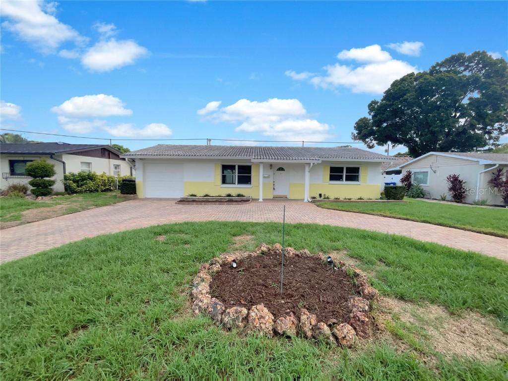 5463 16th Ave., St Petersburg, FL 33710