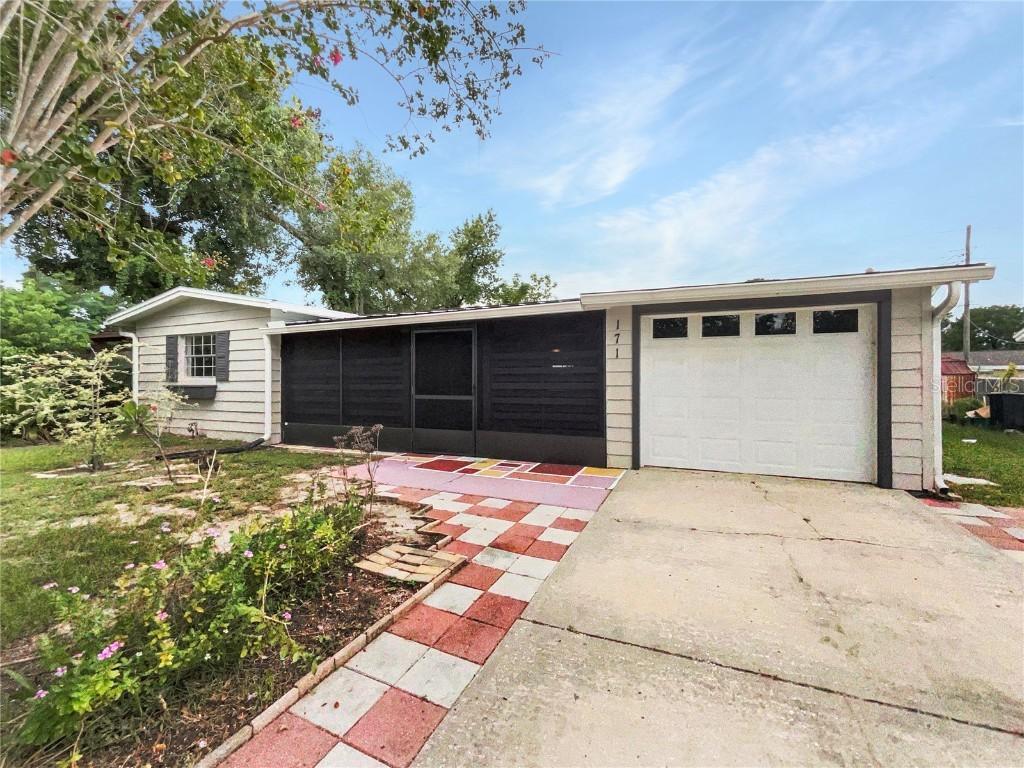 171 Ronnie Dr., Altamonte Springs, FL 32714