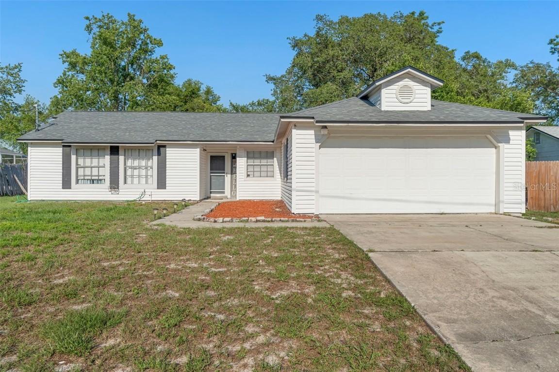 2495 Sedgefield Ave., Deltona, FL 32725