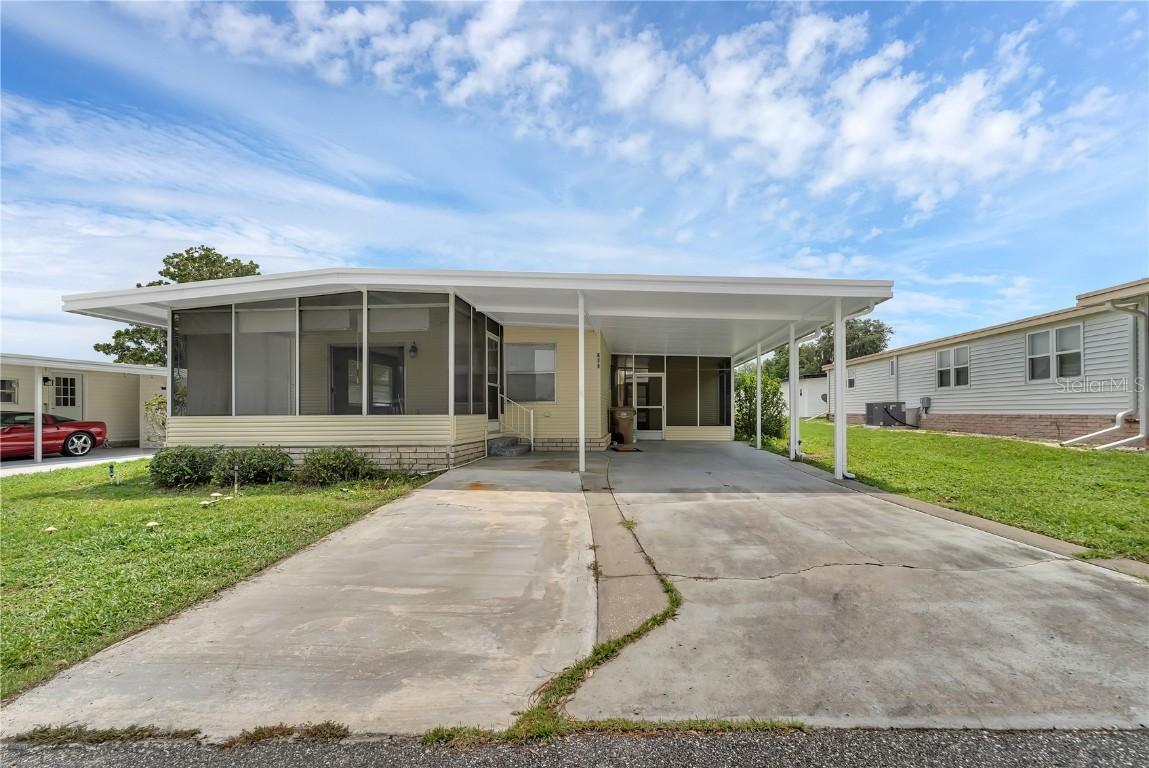 411 Palo Verde Dr., Leesburg, FL 34748