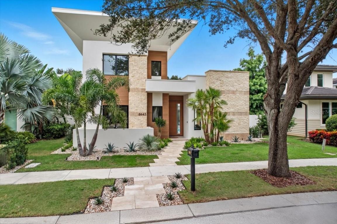 8643 Farthington Way, Orlando, FL 32827
