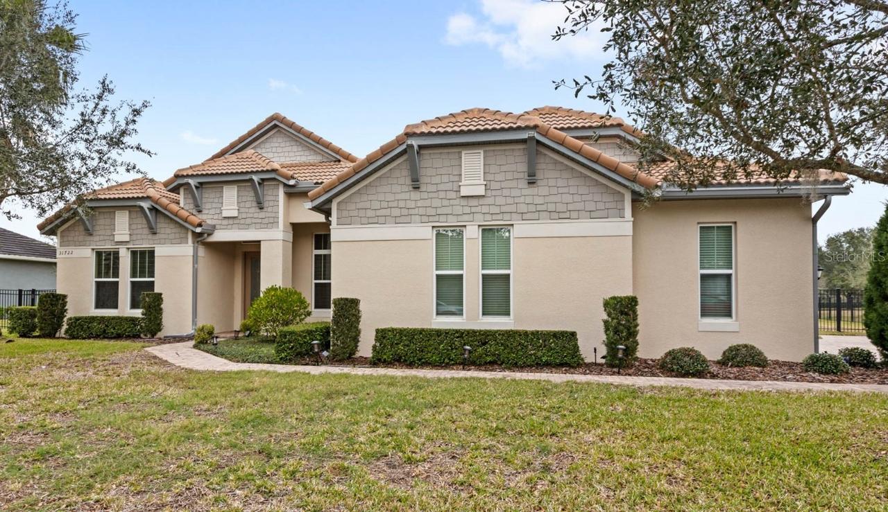 31722 Red Tail Blvd., Sorrento, FL 32776