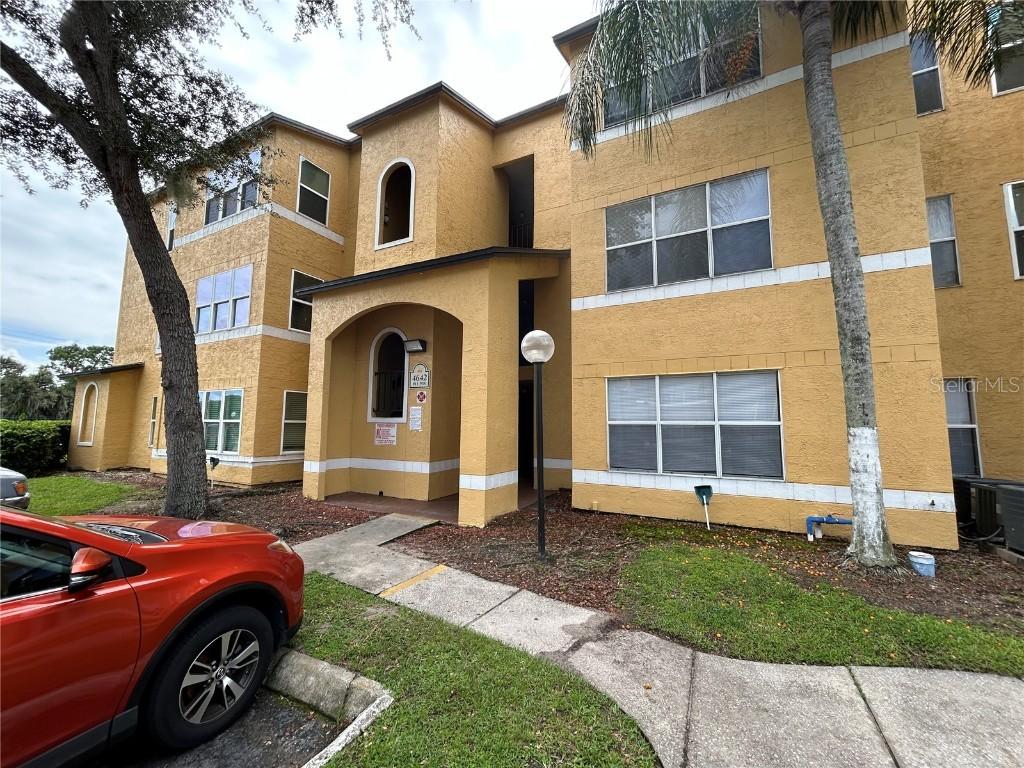 4642 Commander Dr. #933, Orlando, FL 32822