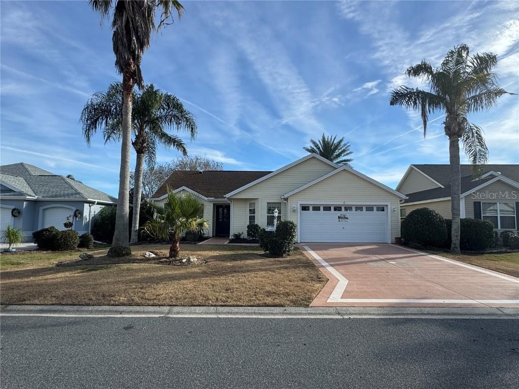 1166 Johnston Path, The Villages, FL 32162