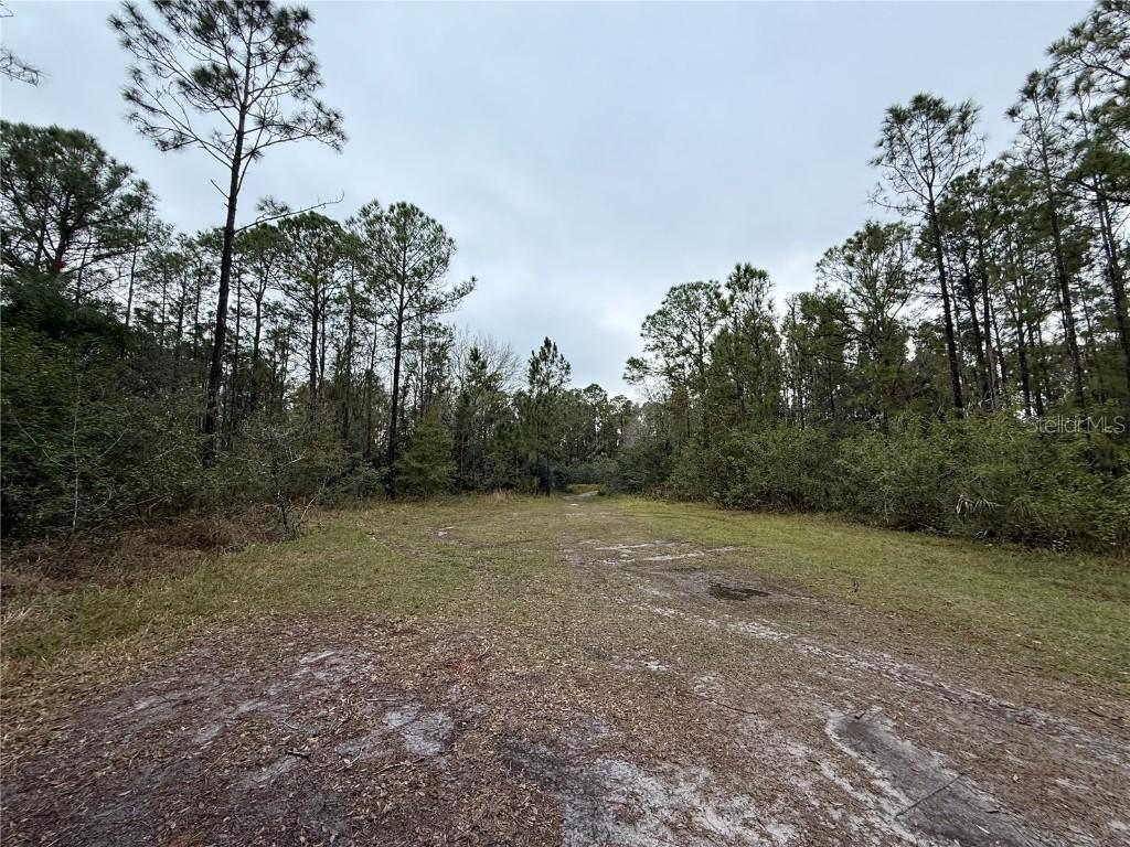 1012 Indian Lake Dr. #7, Indian Lake Estates, FL 33855