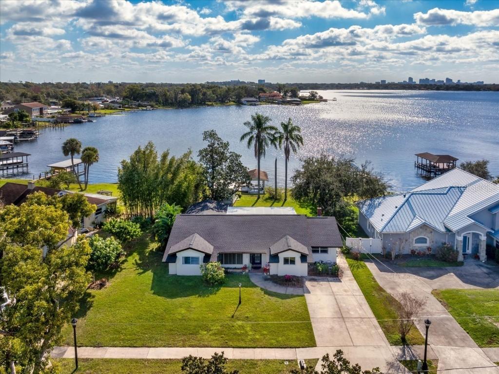 1736 Fairview Shores Dr., Orlando, FL 32804