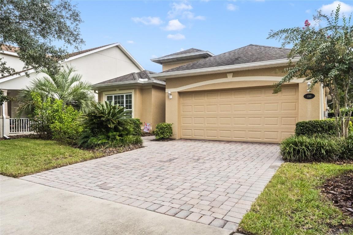 1381 Hazeldene Manor, Deland, FL 32724