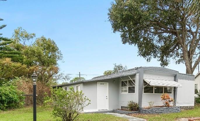 5216 Pineland Ave., Port Orange, FL 32127
