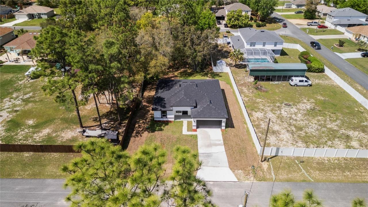 1413 W America Pl., Citrus Springs, FL 34434