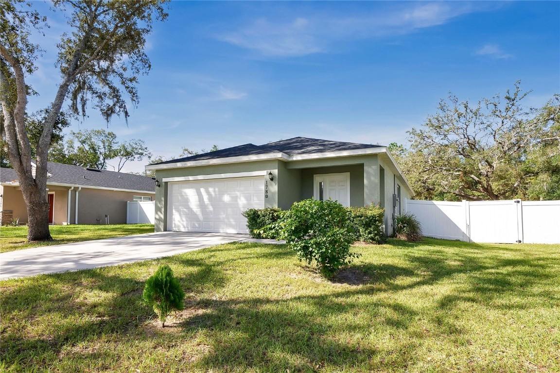 1780 Grand Oak Dr., Apopka, FL 32703