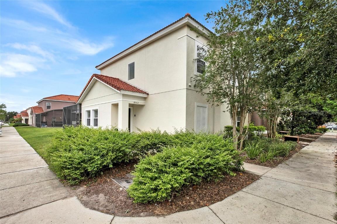 4562 Baleno Ln., Kissimmee, FL 34746