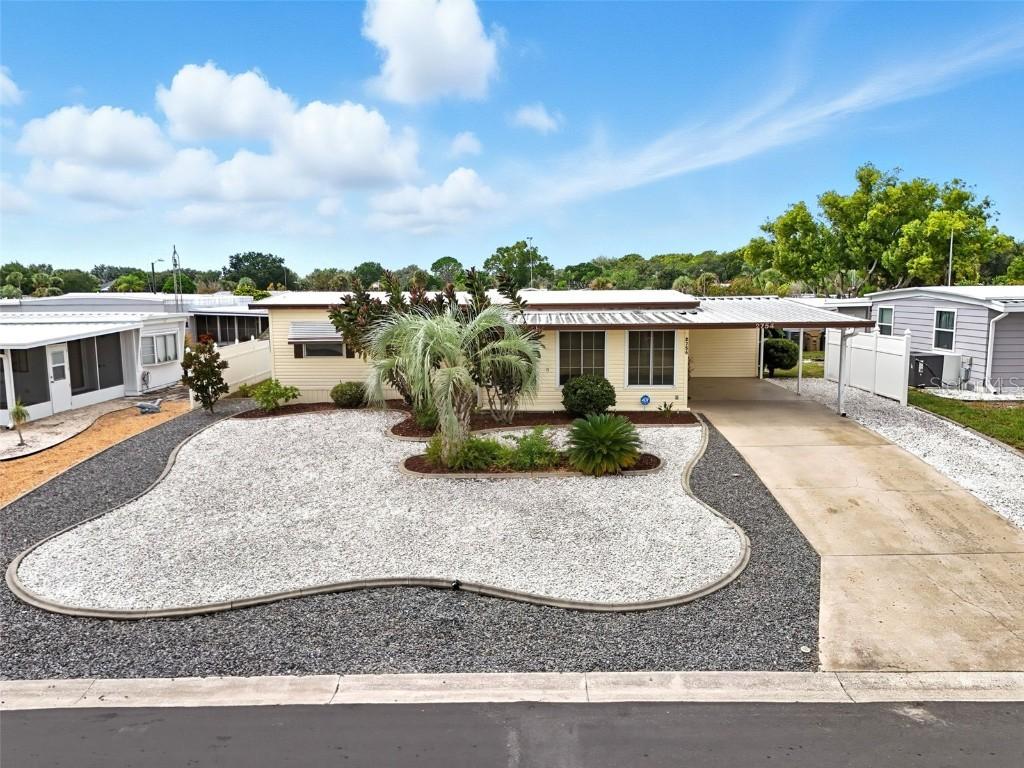 2754 Vindale Rd., Tavares, FL 32778