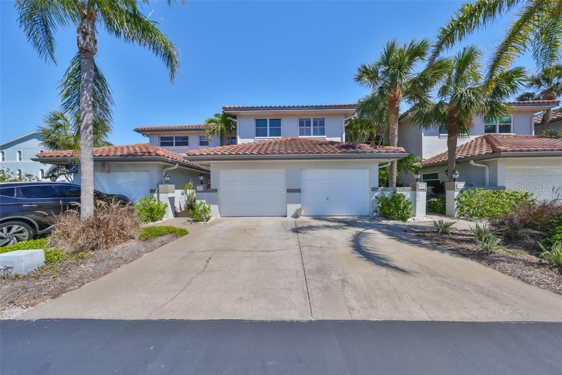 903 Pinellas Bayway #302, Tierra Verde, FL 33715