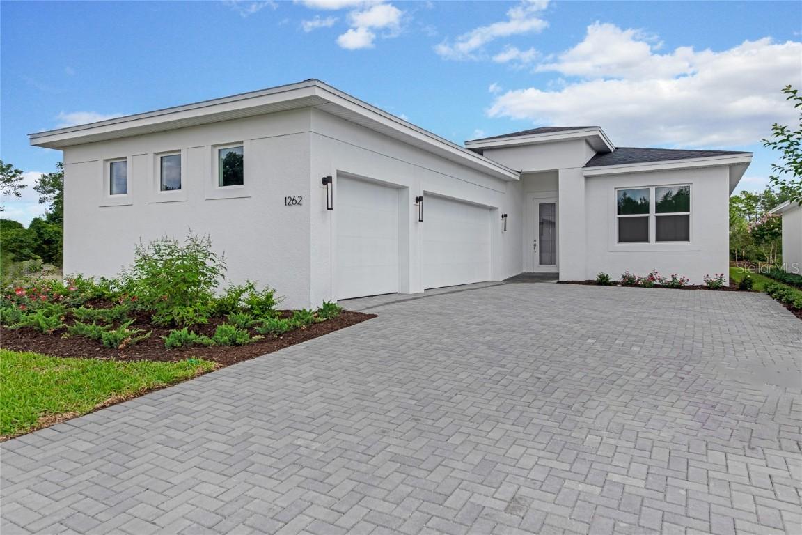 1262 Venice Ct., Deland, FL 32724
