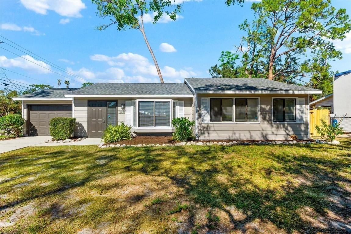 2809 Marlette St., Sarasota, FL 34231