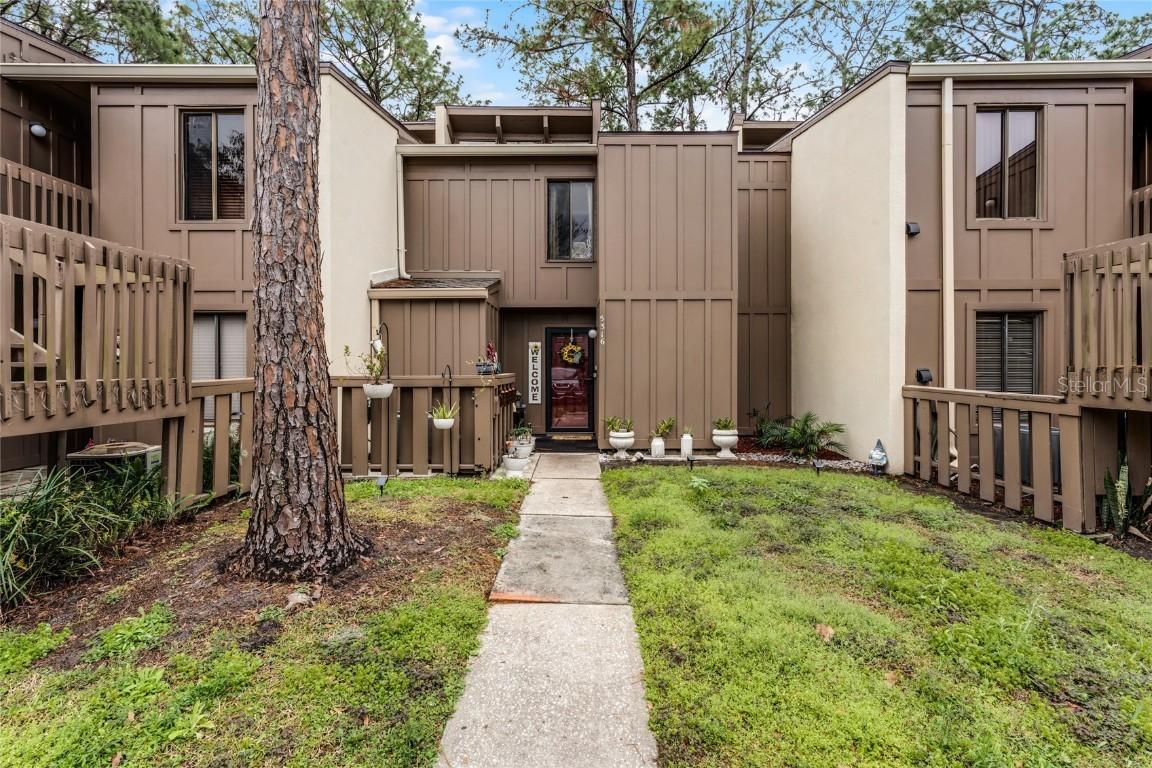 5316 Pebble Beach Dr. #E, Orlando, FL 32811