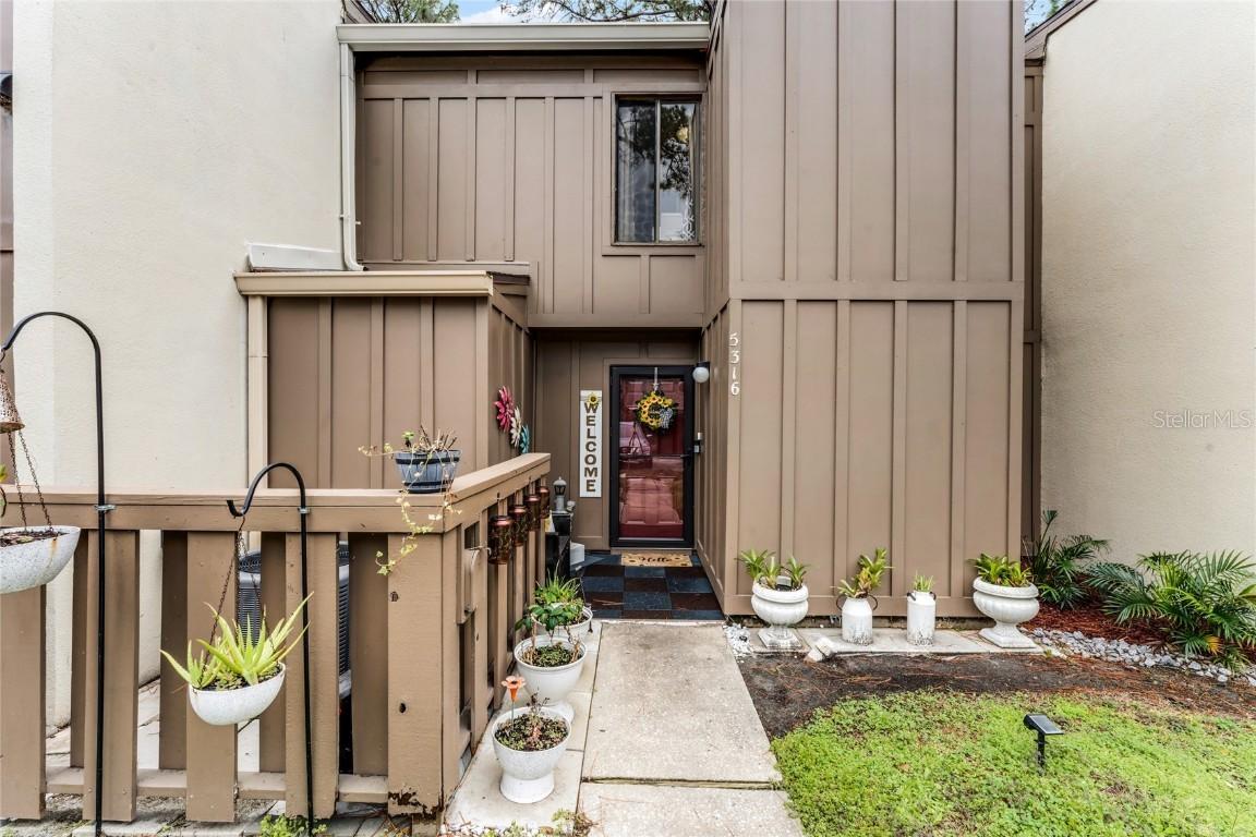 5316 Pebble Beach Dr. #E, Orlando, FL 32811
