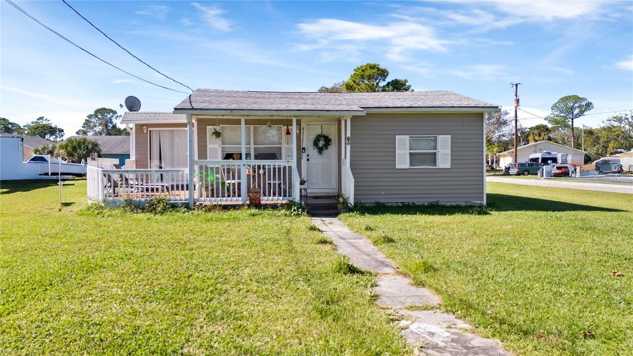 710 Spruce St., New Smyrna Beach, FL 32168
