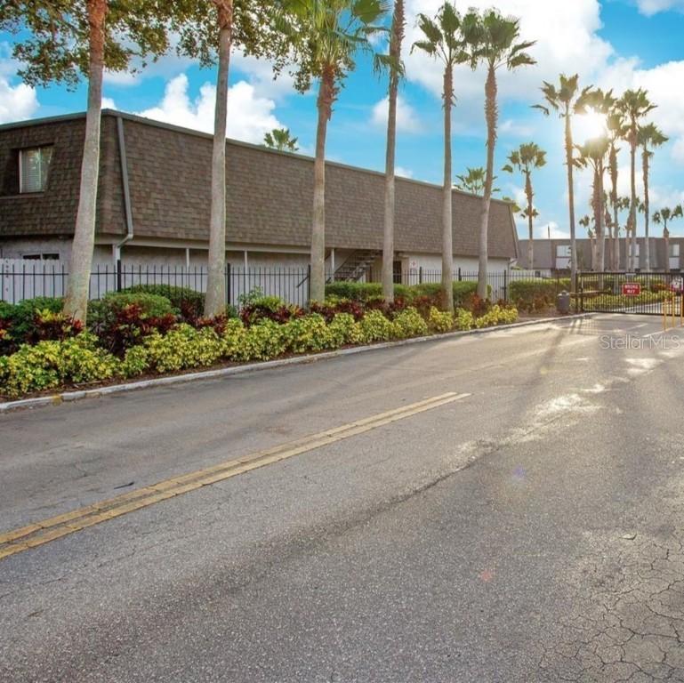 1954 Conway Rd. #10, Orlando, FL 32812