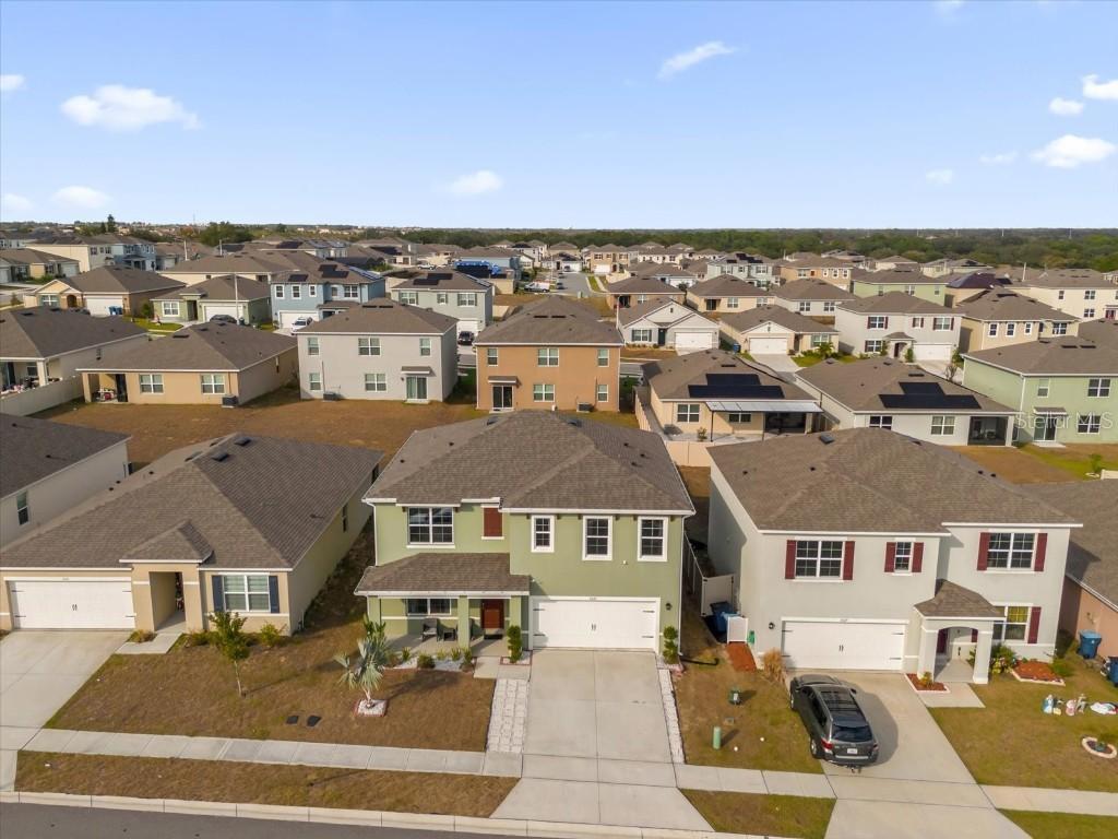 2665 Magnolia Ave., Davenport, FL 33837