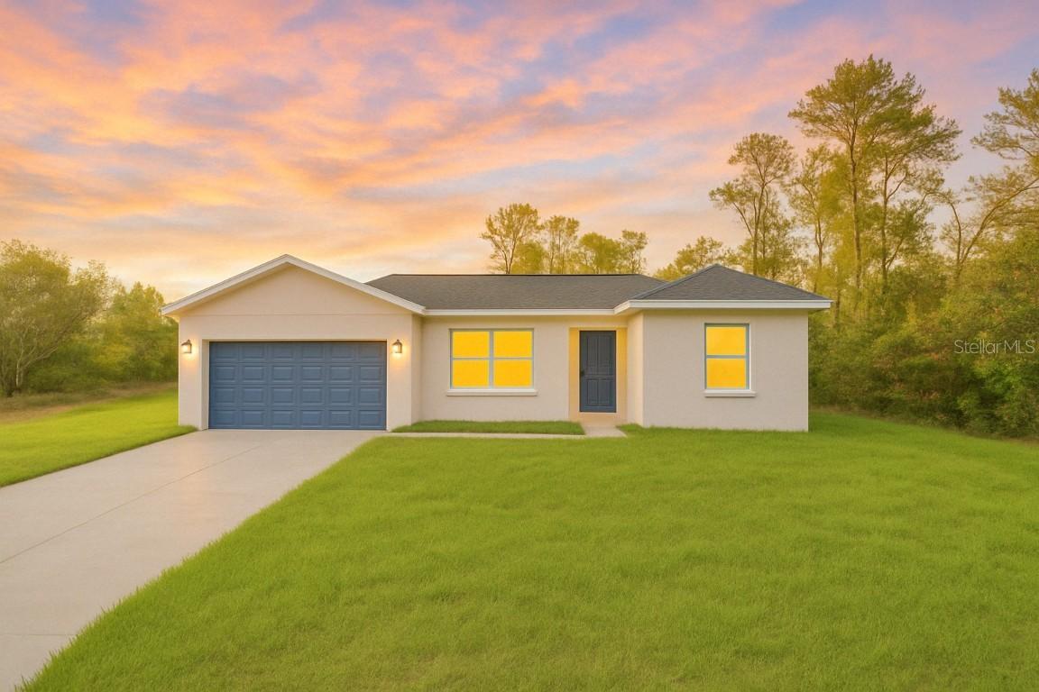139 Malauka Pass, Ocklawaha, FL 32179