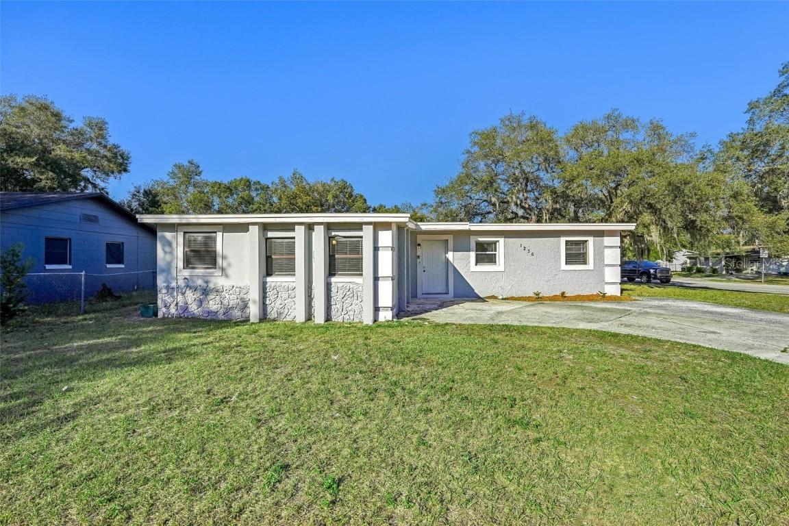 1236 Merritt St., Altamonte Springs, FL 32701
