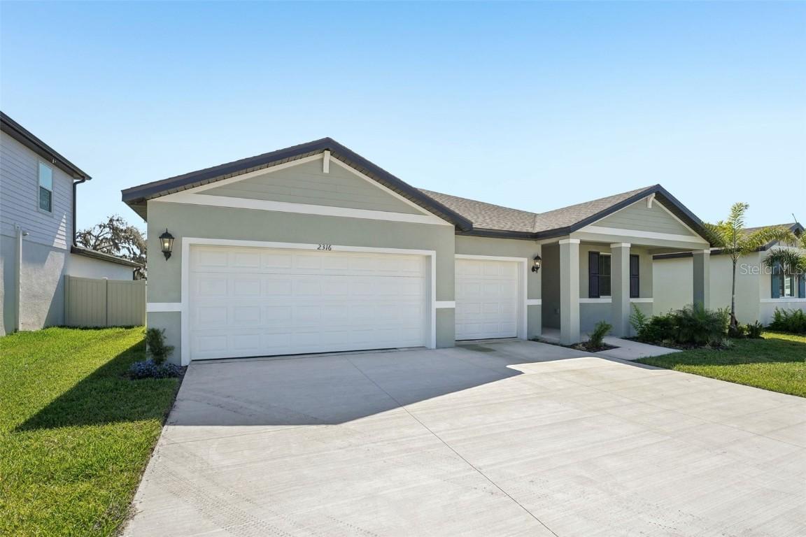 2316 Citrus Bloom Dr., Bartow, FL 33830