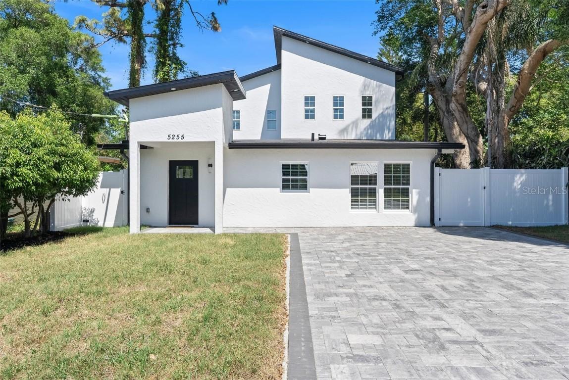 5255 Seminole Ave., Winter Park, FL 32792