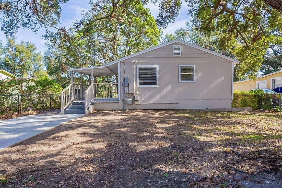 6009 N 39th St., Tampa, FL 33610