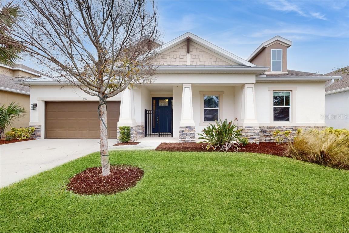 1092 Lakeside Estates Dr., Apopka, FL 32703