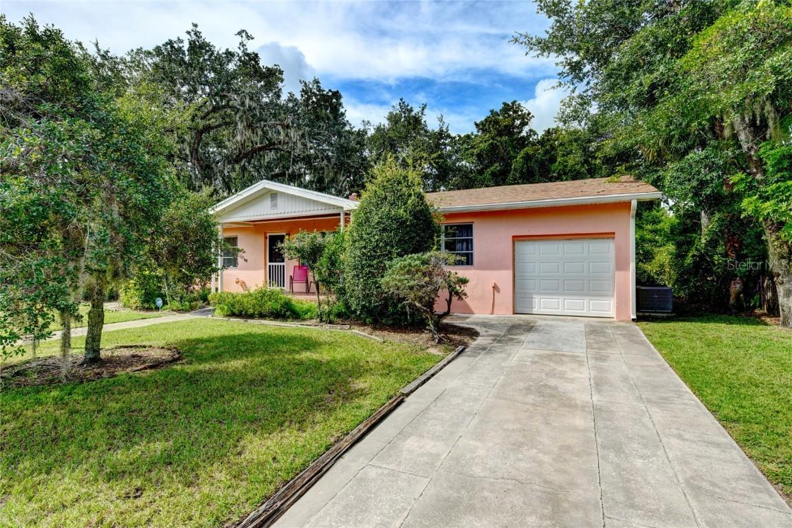 1520 Moravia Ave., Holly Hill, FL 32117