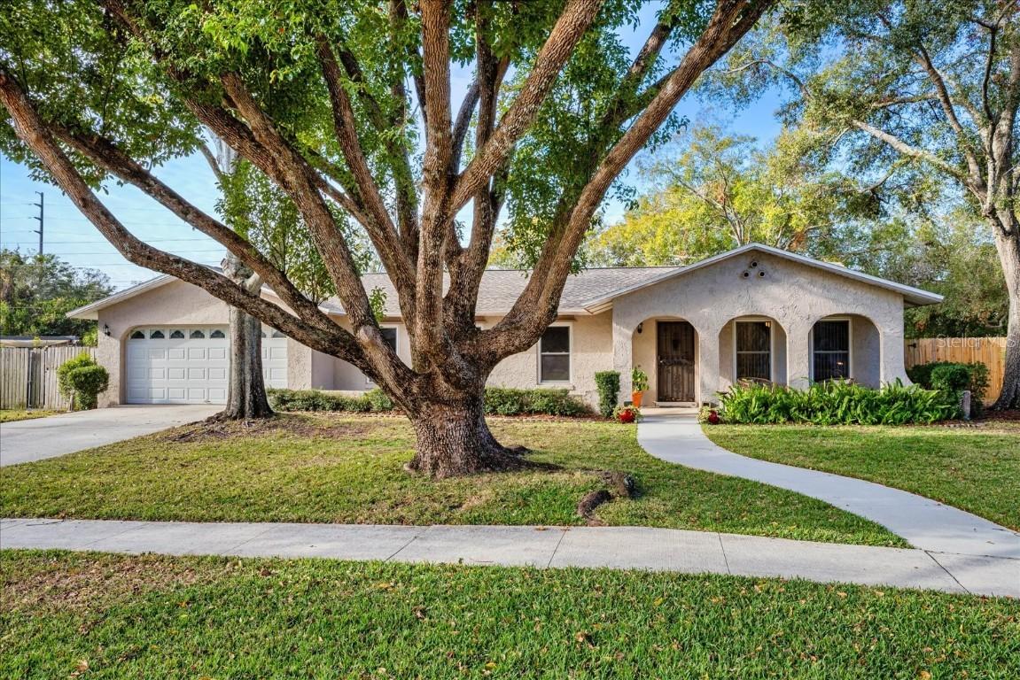 5700 Marlberry Dr., Orlando, FL 32819
