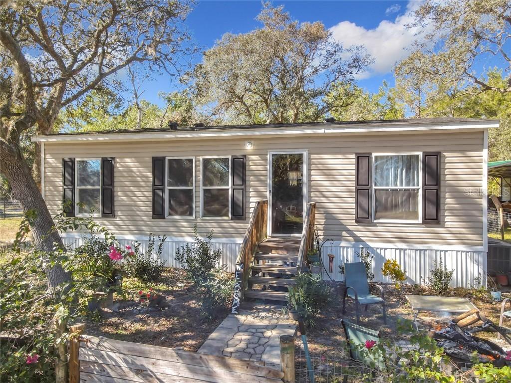 43503 Dixie Dr., Paisley, FL 32767