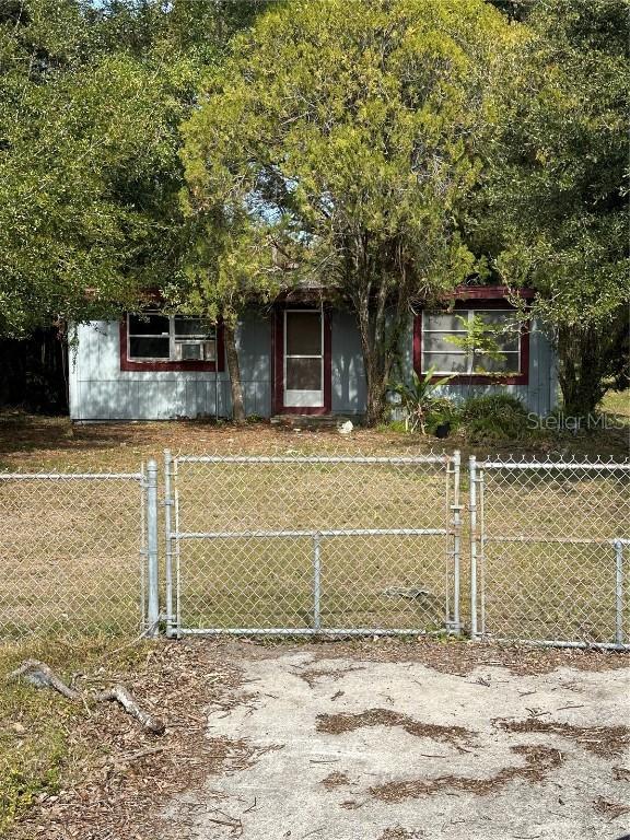 1721 Grand St., Orlando, FL 32805