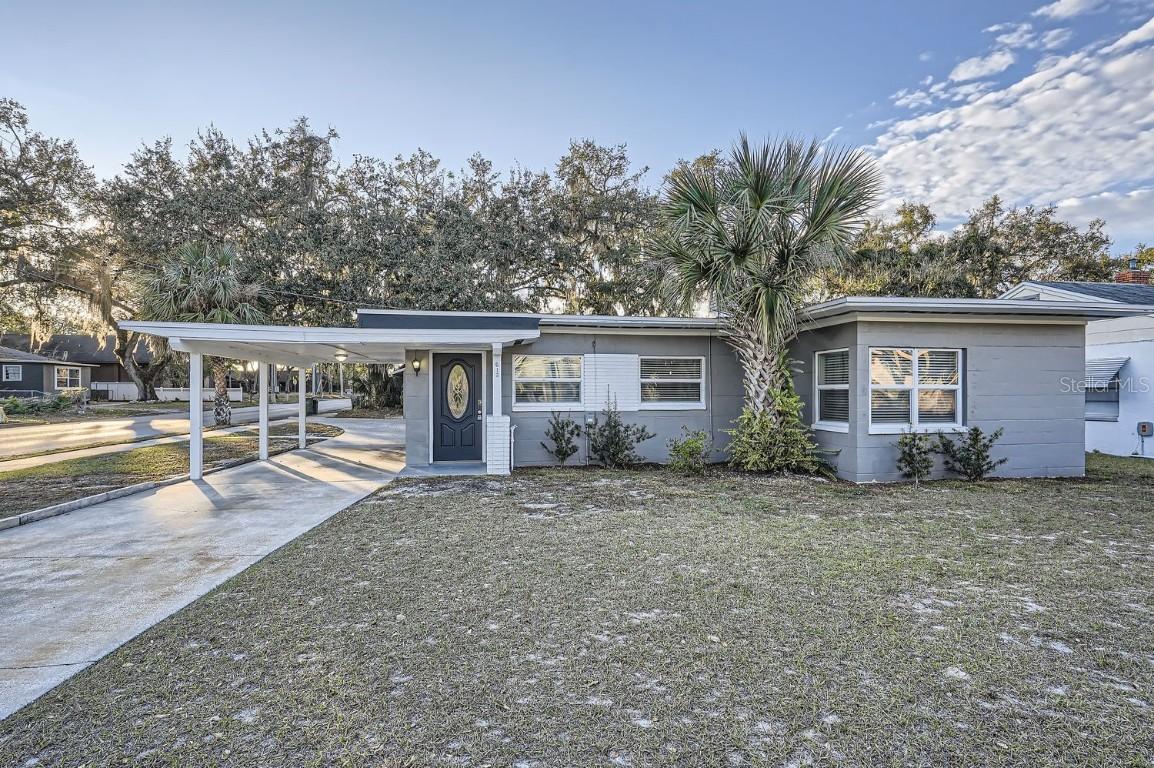 613 Ross St., Leesburg, FL 34748
