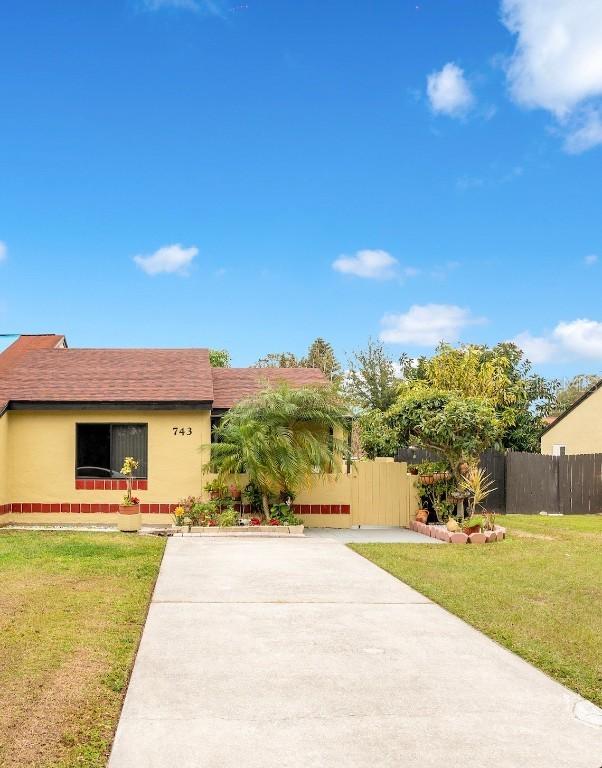 743 Golden Sunshine Cir., Orlando, FL 32807