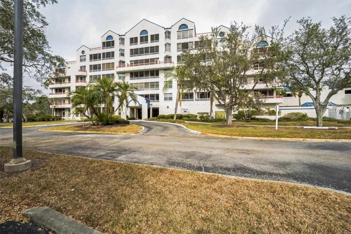 2333 Feather Sound Dr. #A101, Clearwater, FL 33762