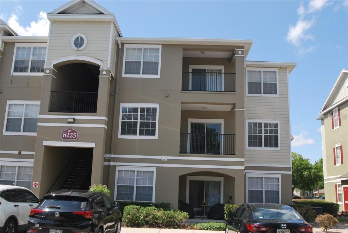 8225 Claire Ann Dr. #206, Orlando, FL 32825