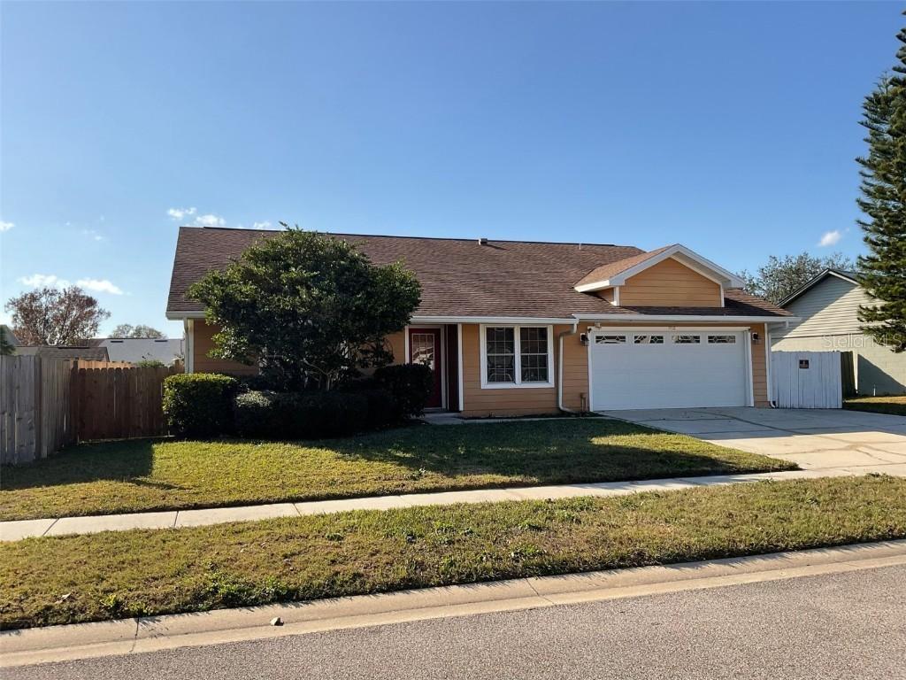 1938 Gamboge Dr., Orlando, FL 32822