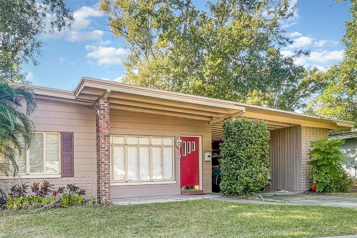 525 S Lakemont Ave., Winter Park, FL 32792